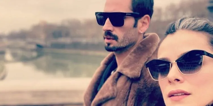 Romantische Geste von Burak Yamantürk an seine Frau Özge Özpirinçci