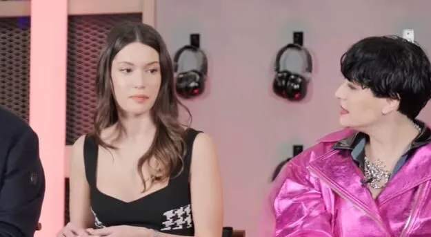 Hazal Subaşı hat ein Problem, dass sie sich unwohl fühlt, aber nicht ändern kann!