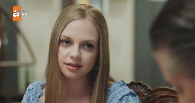 Die Schwester von İpek Filiz Yazıcı, die mit der Serie Aşk 101 beliebt ist, ist auch eine Kandidatin für eine Schauspielerin!
