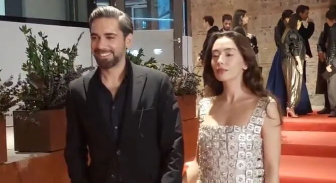 Der neue Serienerfolg von Produzent Kadir Doğulu und Neslihan Atagül wurde mit Leylifer realisiert!