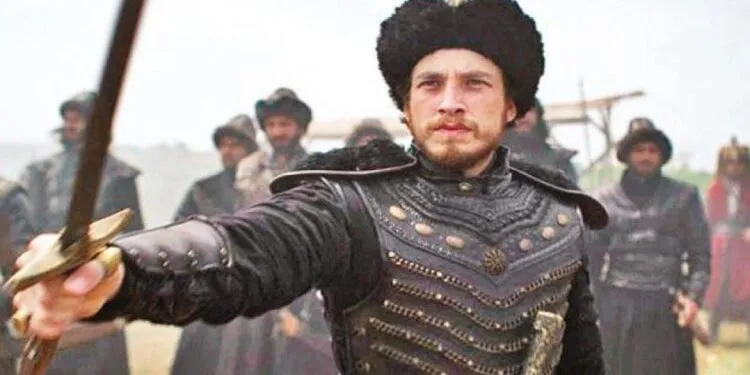 Seine Professionalität macht deutlich, dass Cem Yiğit Üzümoğlu die richtige Wahl für die Rise of Empires Ottoman-Reihe ist