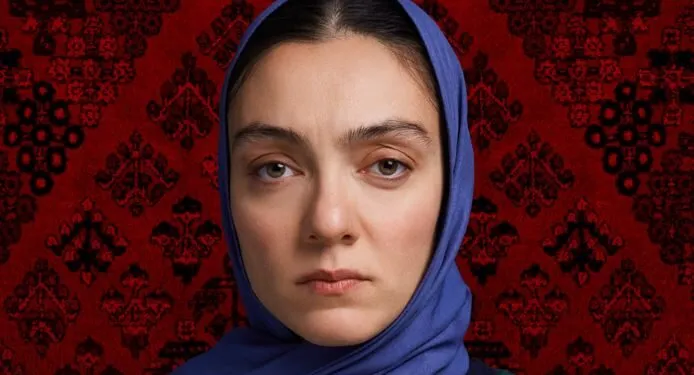 Merve Dizdar wurde mit der TV-Serie Ömer! zur Sprecherin der großen Tortur der Frauen.