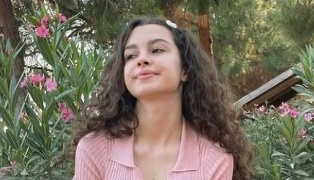 Su Burcu Yazgı Coşkun ist die beliebteste weibliche Schauspielerin in den sozialen Medien im Jahr 2022!