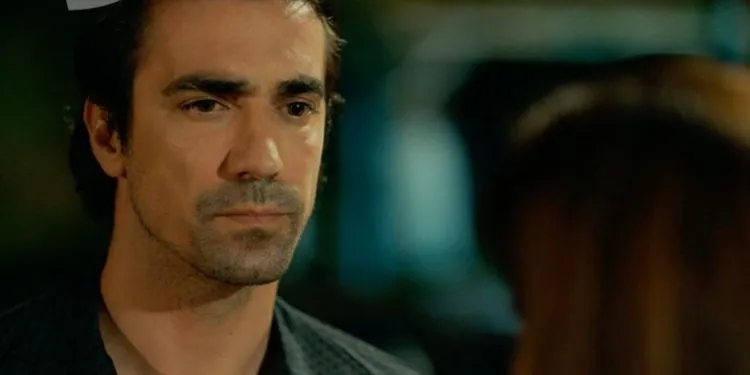 İbrahim Çelikkol taucht in Katastrophen auf und gewinnt Herzen mit seinem Wohlwollen!