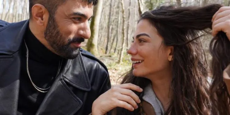 Die Adım Farah-Serie von Demet Özdemir und Engin Akyürek enthüllte die erste große Gefahr!