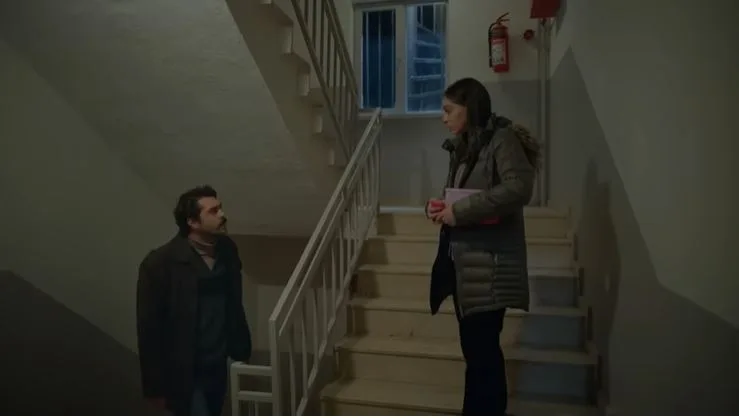 Es gibt eine Serie, die Sie sehen müssen, um Cemre Baysel und Furkan Andıç wiederzuentdecken!