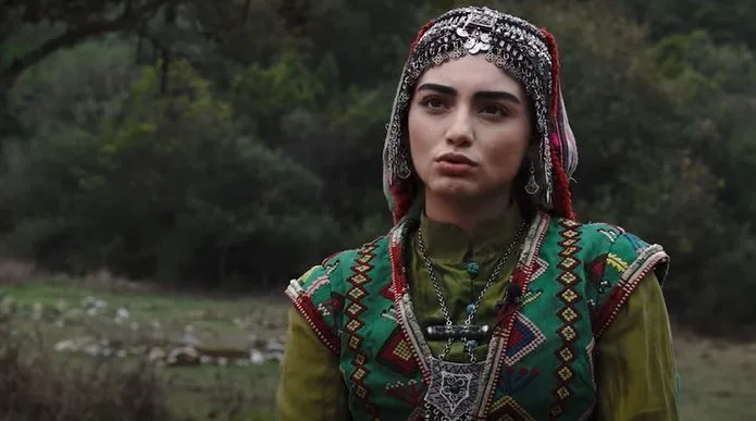 Bala Hatuns Charakter hat ein Feature von Özge Törer eingereicht!
