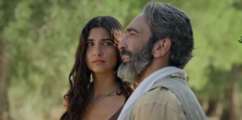 Die Crew der Zeytin Ağacı-Serie traf sich zur neuen Staffel, die Aufregung von Tuba Büyüküstün war bemerkenswert!