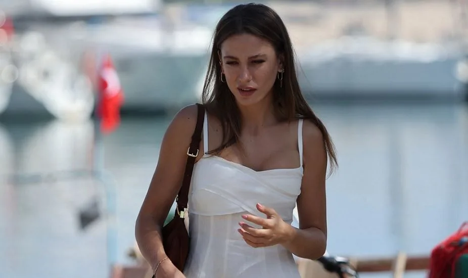 Die fröhliche Stimmung von Serenay Sarıkaya, die zu ihren arbeitsreichen Tagen zurückgekehrt ist, beschreibt ihre Stimmung!