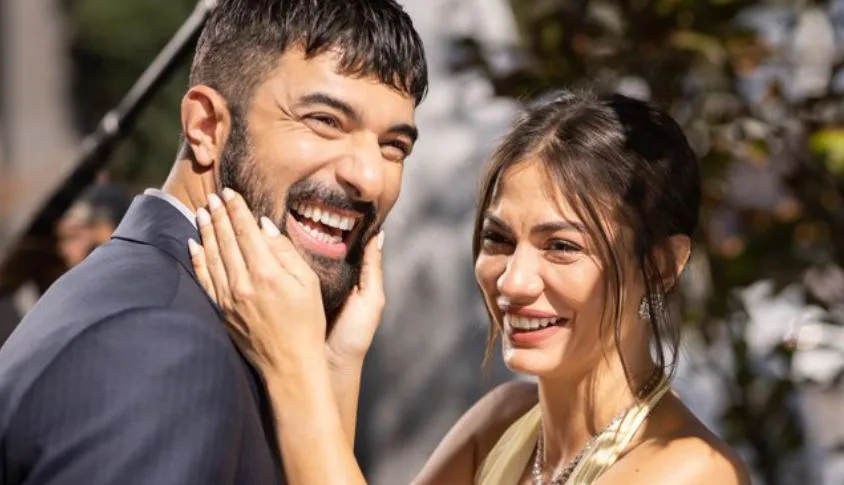 Der Social-Media-Erfolg der Serien Demet Özdemir und Adım Farah ist erstaunlich!