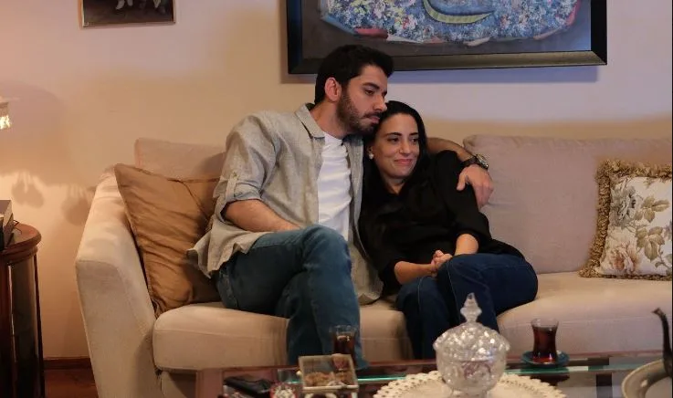 Was machen Umut und Nursema in der Kızılcık Şerbeti-Serie falsch? Nachricht von Ceren Karakoç und Serkan Tınmaz an den Drehbuchautor!