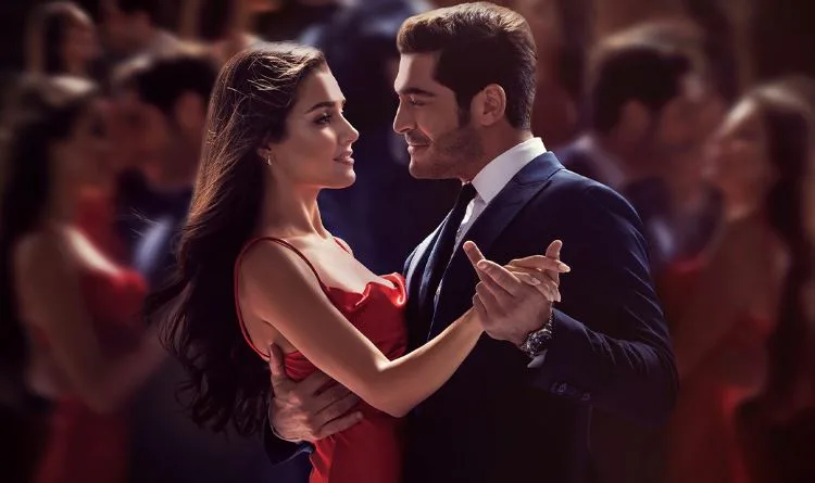 Der heimliche Held der TV-Serie Bambaşka Biri mit Hande Erçel und Burak Deniz ist nicht mehr!