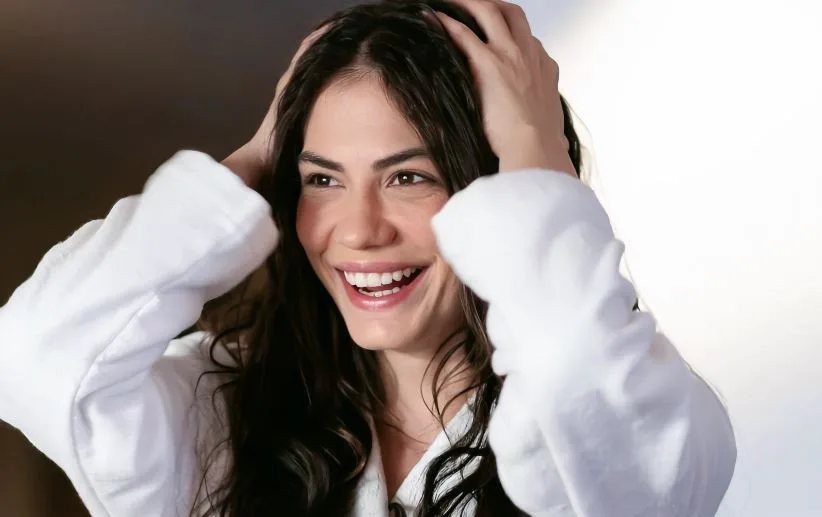 Eine harsche Drehbuchkritik von Demet Özdemir an die Serienproduzenten!