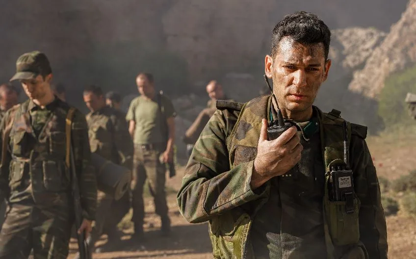 Bewundernswerte Leistung von Murat Yıldırım in seinem neuen Projekt nach der TV-Serie Teşkilat