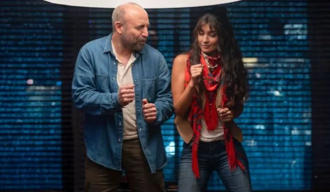 Der Imagewandel von Halit Ergenç hat nichts mit seiner neuen Serie Yarın Yokmuş Gibi! zu tun