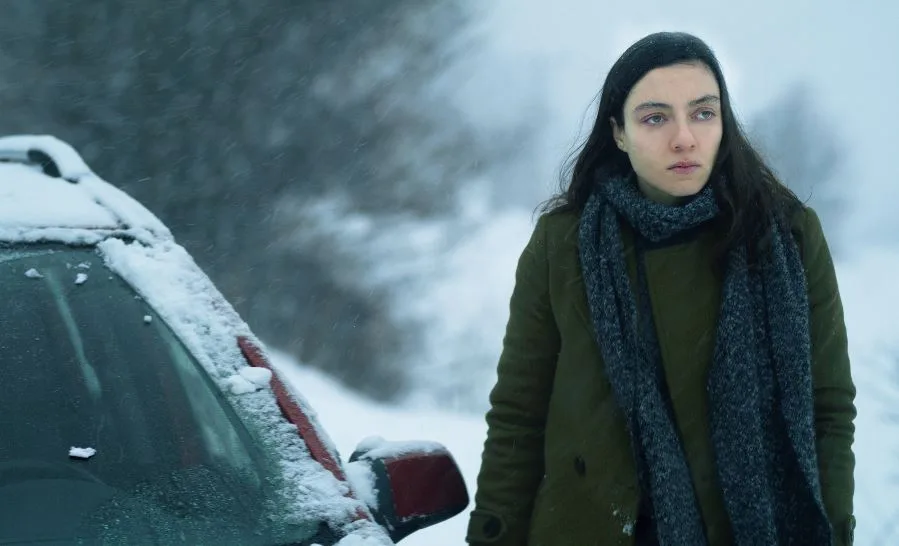 Eine umwerfende Leistung von Merve Dizdar, genau wie in der Ömer-Serie!