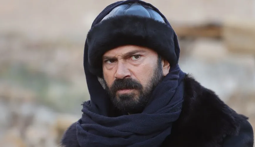Olgun Şimşek und Emre Kıvılcım kamen in der neuen TV-Serie Kara Ağaç Destanı zusammen!