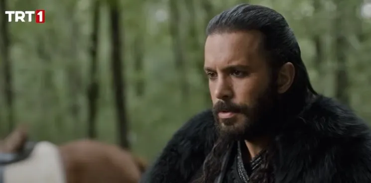 Barış Arduç, der der Fernsehserie erneut zuzwinkerte, zögerte nicht, seine Frau Gupse Özay zu loben!