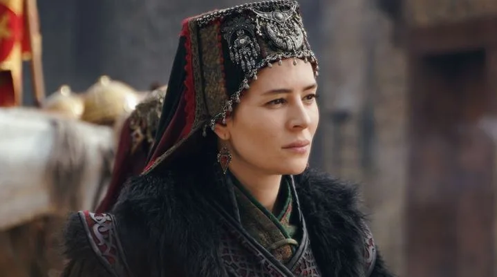 Eine brandneue Ära beginnt im Leben von Yıldız Çağrı Atiksoy, einem der Hauptdarsteller der Fernsehserie Kuruluş Osman!