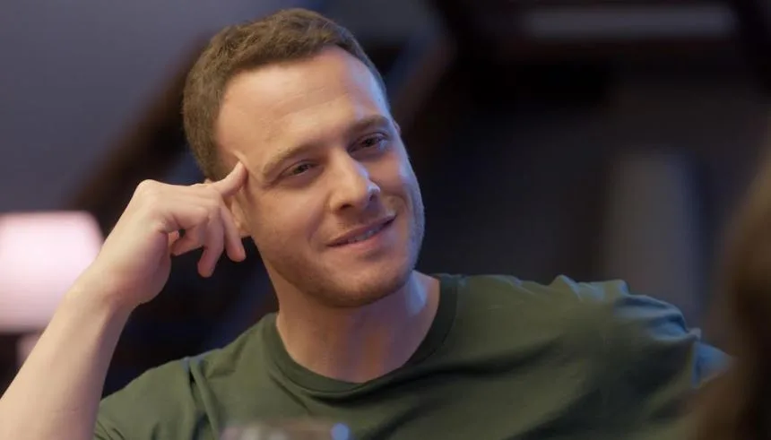 Die Geburtstagsüberraschungen für Kerem Bürsin-Fans haben begonnen!