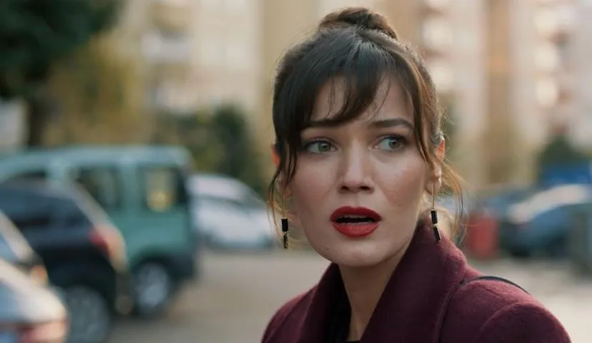 Während sich die Yargı-Serie ihrem Finale nähert, erlebt Pınar Deniz sehr gemischte Gefühle!