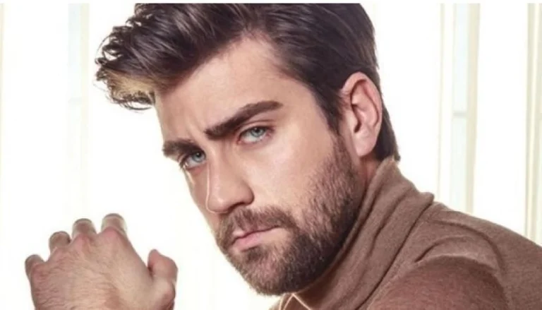 Wer ist Çağlar Ertuğrul? Wo er herkommt – Größe – Alter – Serie – Familie