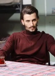 Bertan Asllani