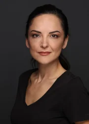 Dilek Aba