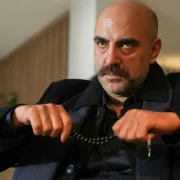 Ölü Yaşar